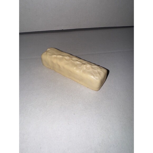 Play Food Vintage MTC White Chocolate Candy Bar - Picture 1 of 4